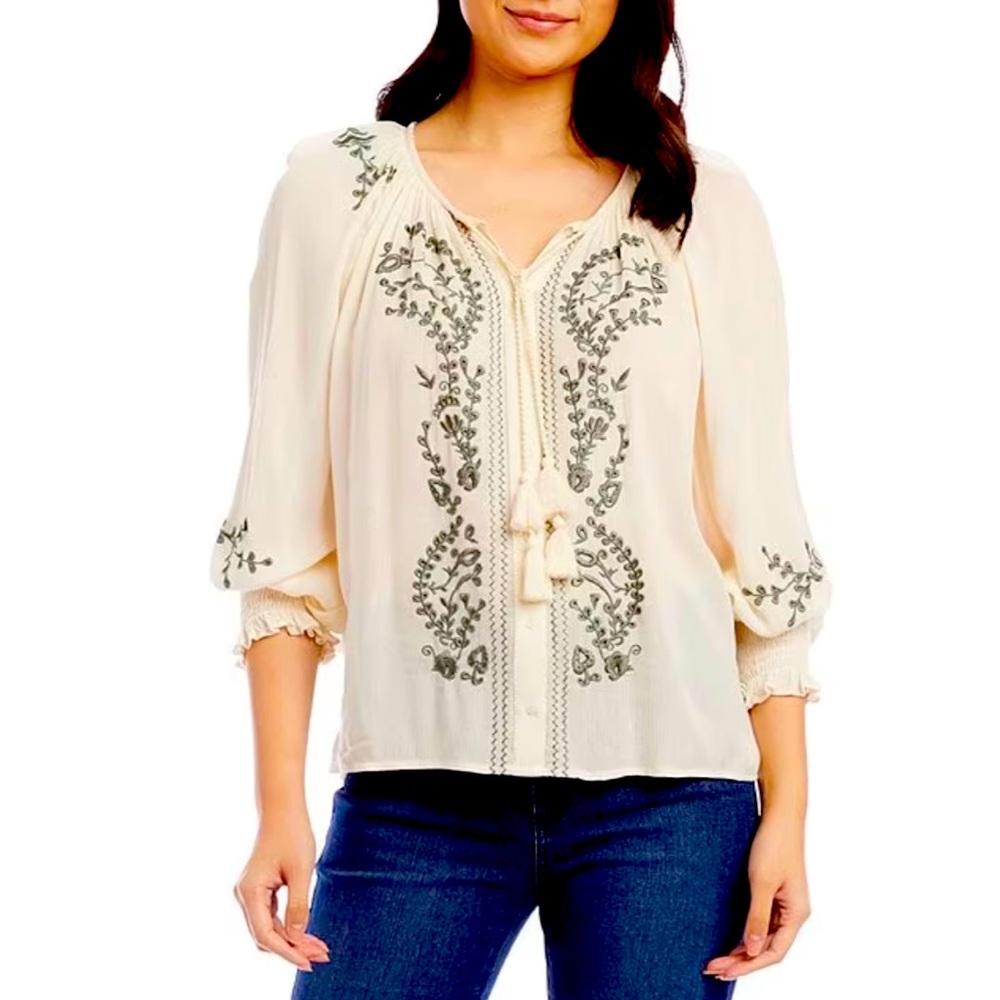 Karen Kane Gauze Embroidered V-Neck 3/4 Sleeve Smocked Button Front Peasant Top